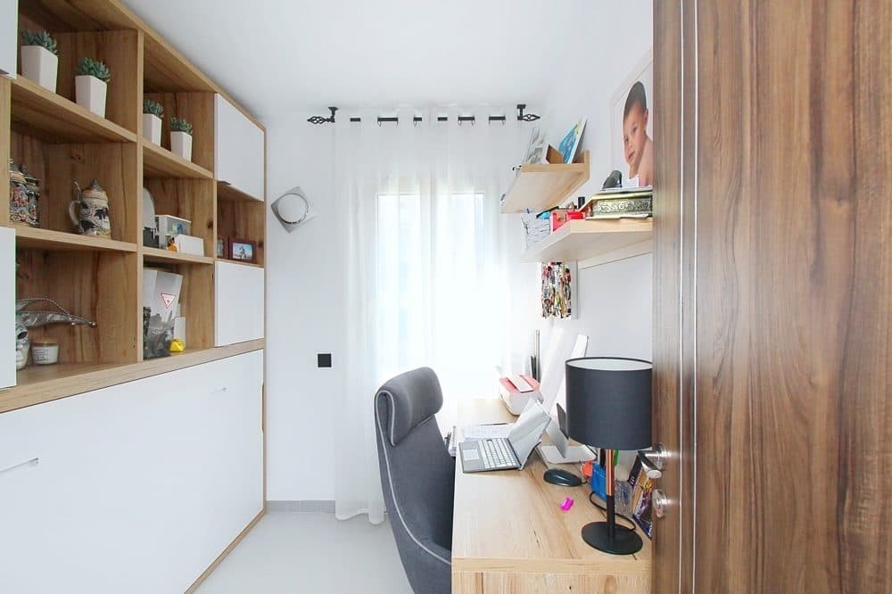 SON VERI NOU: MODERN TOWNHOUSE WITH ROOF TERRACE AND SEA VIEWS 25