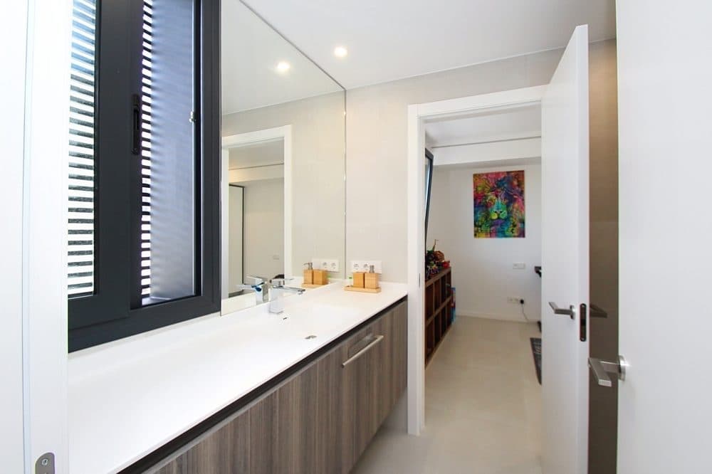 PUIG DE ROS: LUXURY VILLA IN THE COASTAL AREA 27