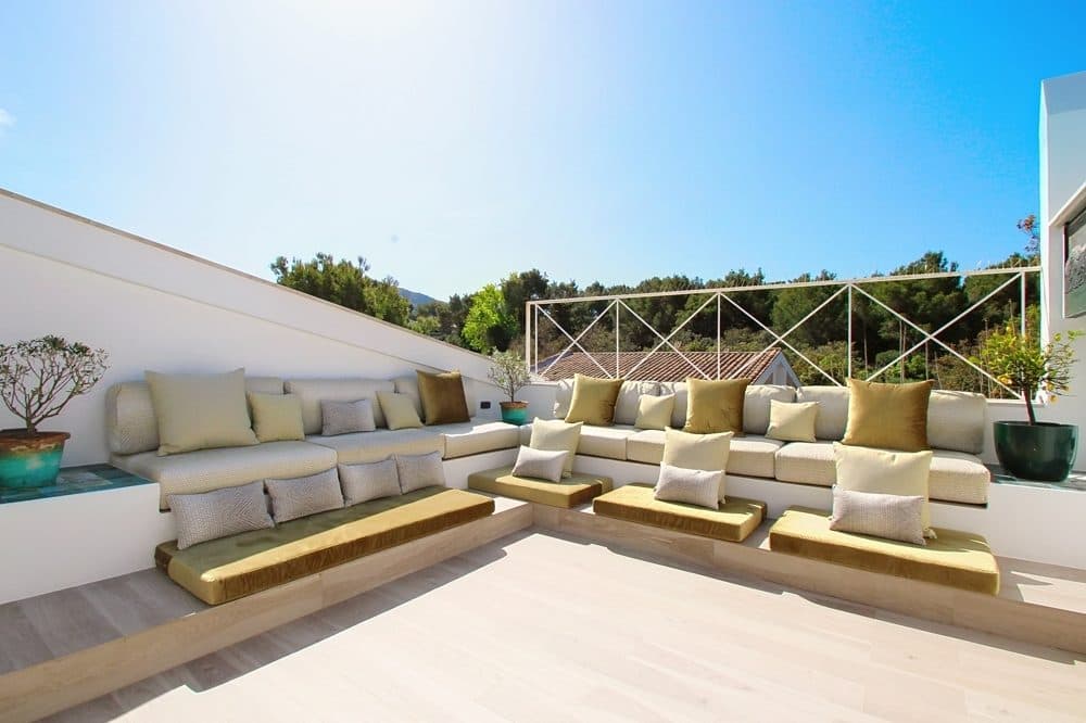 BONAIRE: UNIQUE FRONTLINE PROPERTY WITH GARDEN AND PANORAMIC VIEWS 8