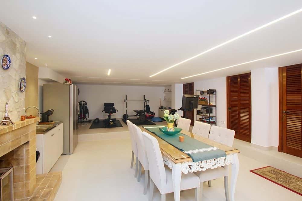 BONAIRE: UNIQUE FRONTLINE PROPERTY WITH GARDEN AND PANORAMIC VIEWS 28