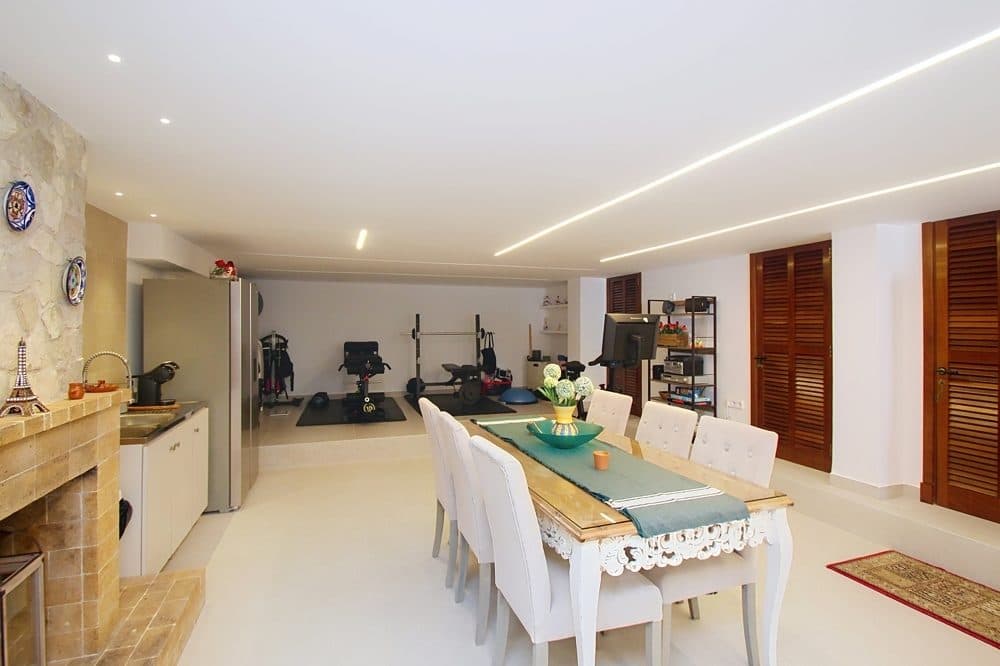 BONAIRE: UNIQUE FRONTLINE PROPERTY WITH GARDEN AND PANORAMIC VIEWS 28