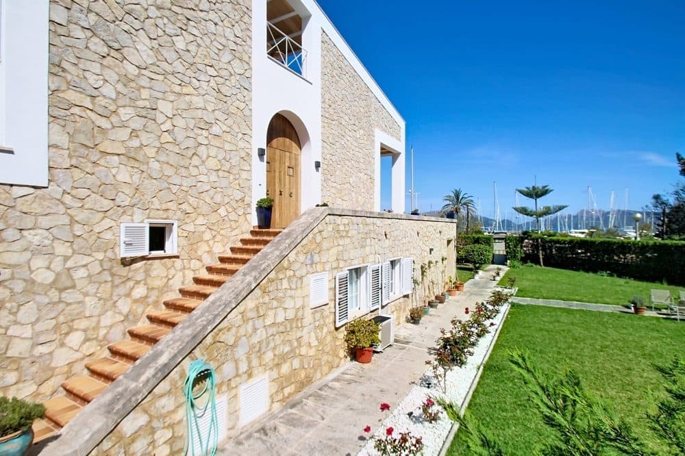 BONAIRE: UNIQUE FRONTLINE PROPERTY WITH GARDEN AND PANORAMIC VIEWS 6