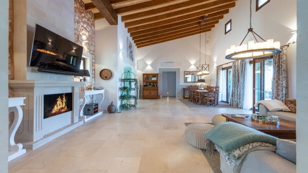 PORRERES: FINCA WITH VINEYARDS & POOL 16
