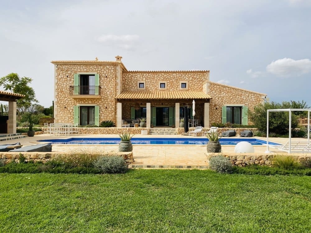 PORRERES: FINCA WITH VINEYARDS & POOL 5