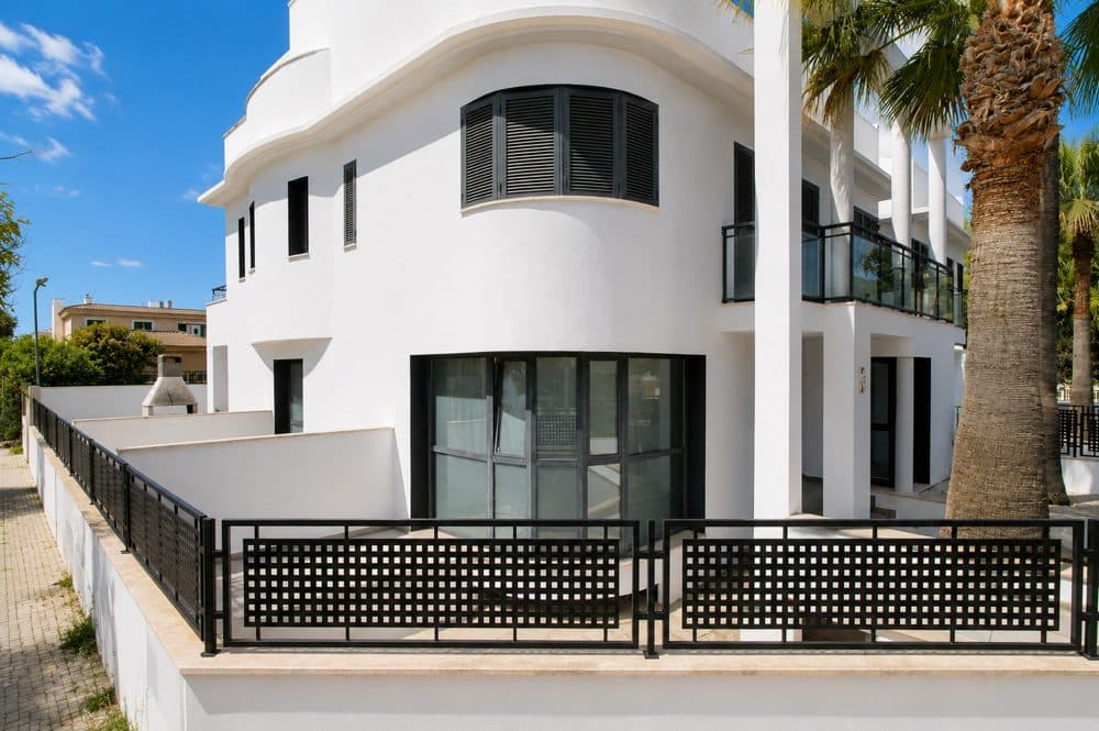 CAN PASTILLA: TWO HOUSES WITH POOL AND PROVEN RENTAL INCOME NEAR THE SEA 30
