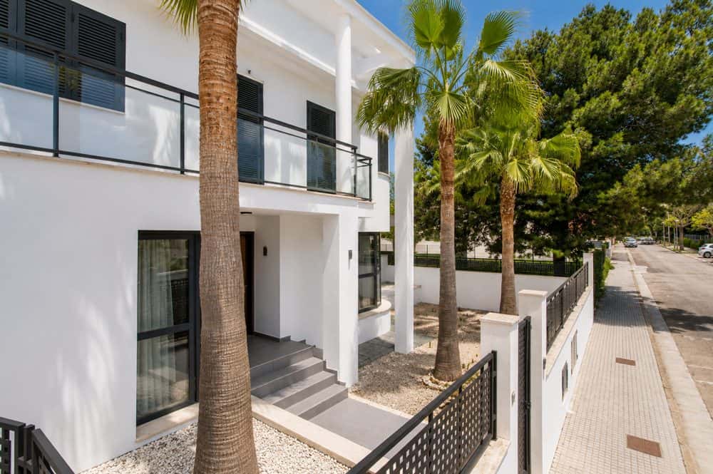 CAN PASTILLA: TWO HOUSES WITH POOL AND PROVEN RENTAL INCOME NEAR THE SEA 28