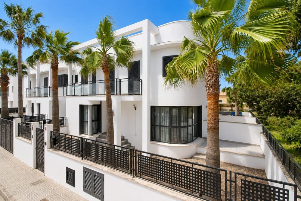CAN PASTILLA: TWO HOUSES WITH POOL AND PROVEN RENTAL INCOME NEAR THE SEA 29