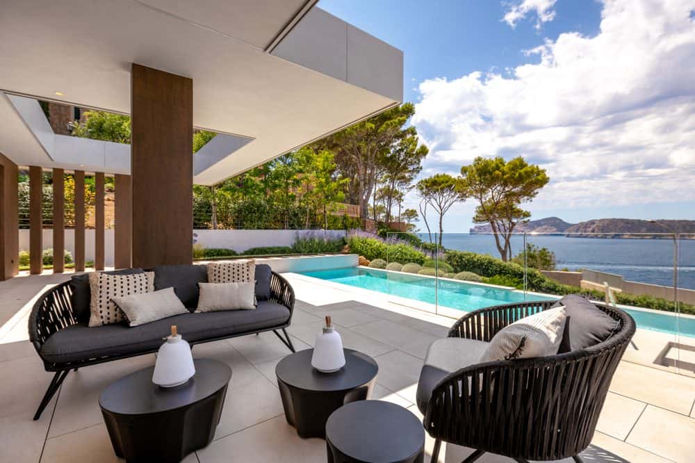 NOVA SANTA PONCA: UNIQUE DESIGNER VILLA WITH PANORAMIC VIEWS 9