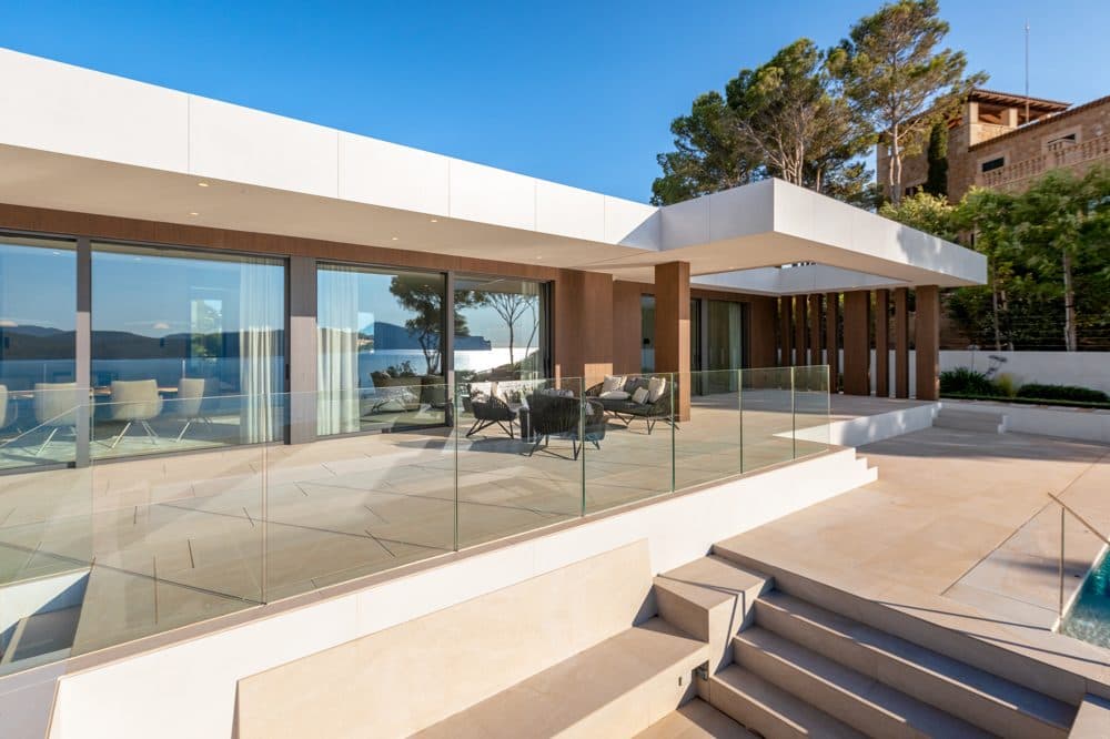 NOVA SANTA PONCA: VILLA DE DISEÑADOR ÚNICA CON VISTAS PANORÁMICAS 25