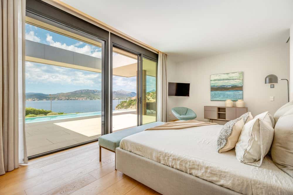 NOVA SANTA PONCA: UNIQUE DESIGNER VILLA WITH PANORAMIC VIEWS 15