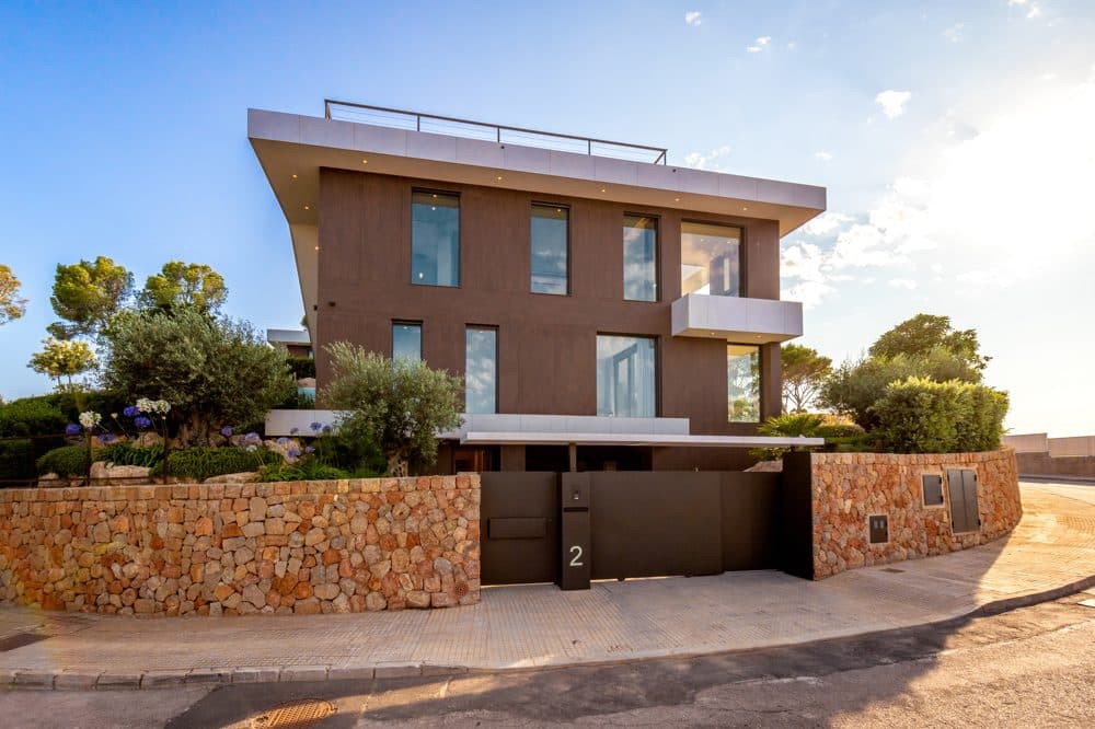 NOVA SANTA PONCA: VILLA DE DISEÑADOR ÚNICA CON VISTAS PANORÁMICAS 3