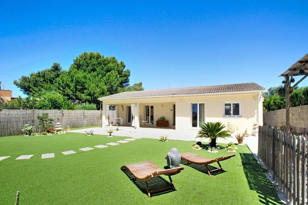 BAHIA AZUL: WELL-MAINTAINED HOUSE WITH POOL AND SEA VIEWS 2