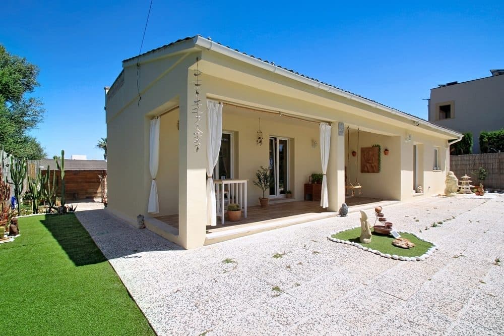 BAHIA AZUL: WELL-MAINTAINED HOUSE WITH POOL AND SEA VIEWS 9