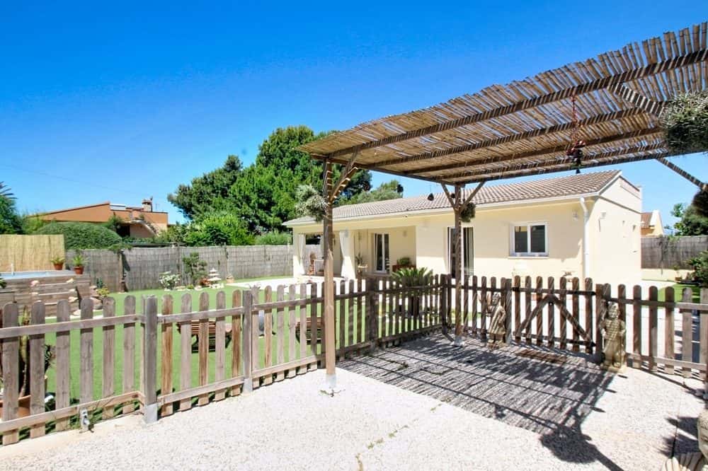 BAHIA AZUL: WELL-MAINTAINED HOUSE WITH POOL AND SEA VIEWS 11