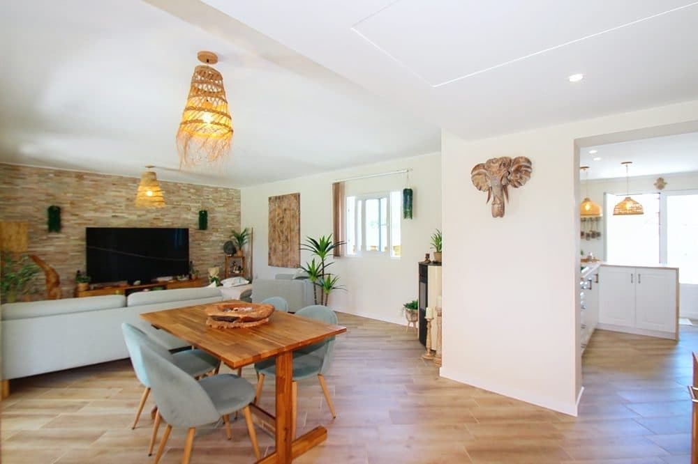BAHIA AZUL: WELL-MAINTAINED HOUSE WITH POOL AND SEA VIEWS 15