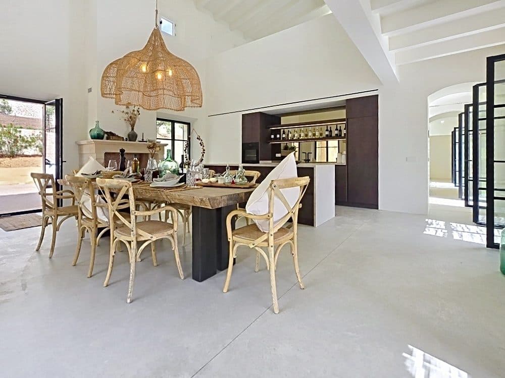 MONTUIRI: NEWLY BUILT ESTATE WITH VINEYARD, GUEST HOUSE & INFINITY POOL 17