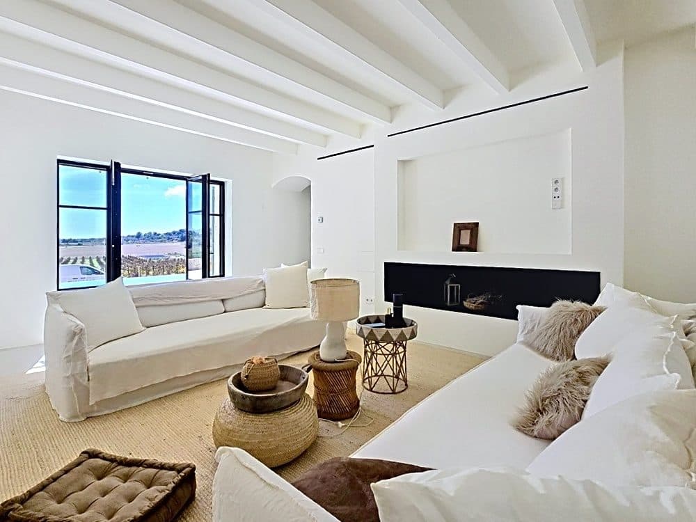 MONTUIRI: NEWLY BUILT ESTATE WITH VINEYARD, GUEST HOUSE & INFINITY POOL 20