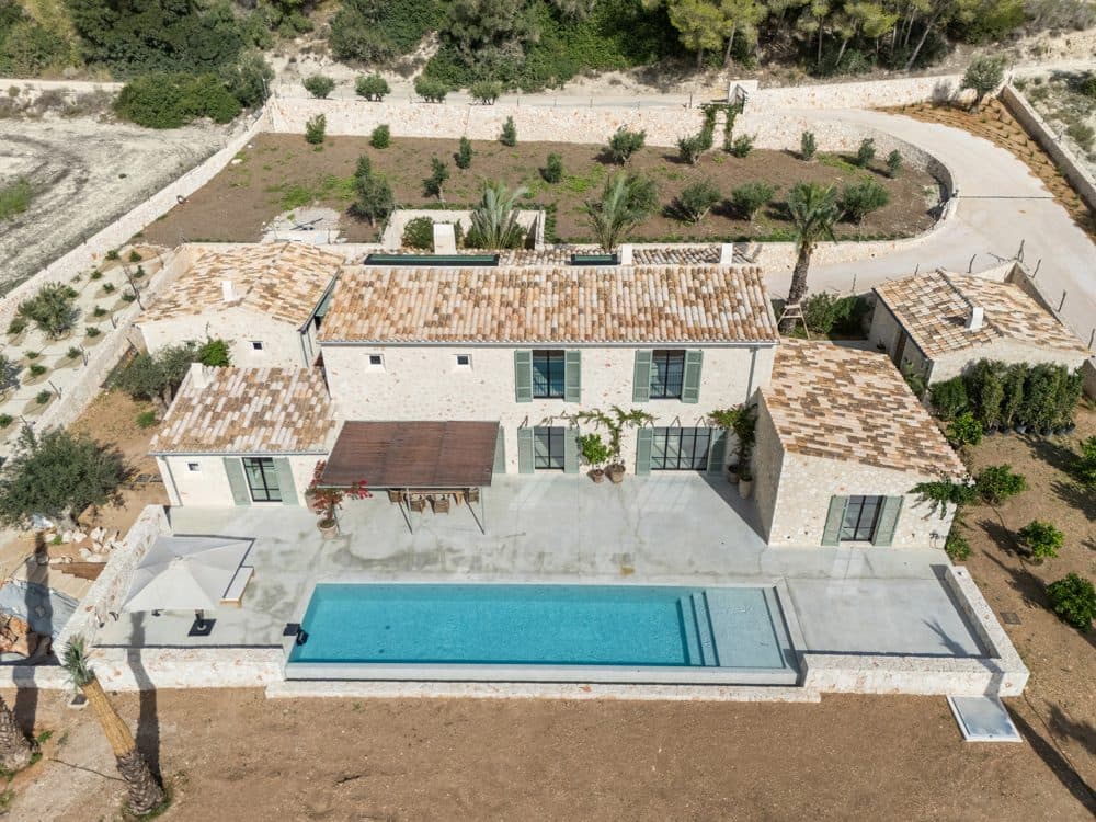 MONTUIRI: NEWLY BUILT ESTATE WITH VINEYARD, GUEST HOUSE & INFINITY POOL 3