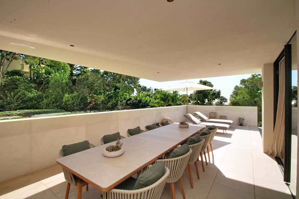 PORTALS: READY-TO-MOVE-IN LUXURY NEW-BUILD VILLA IN THE HILLS 20