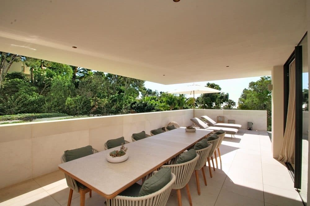 PORTALS: READY-TO-MOVE-IN LUXURY NEW-BUILD VILLA IN THE HILLS 20