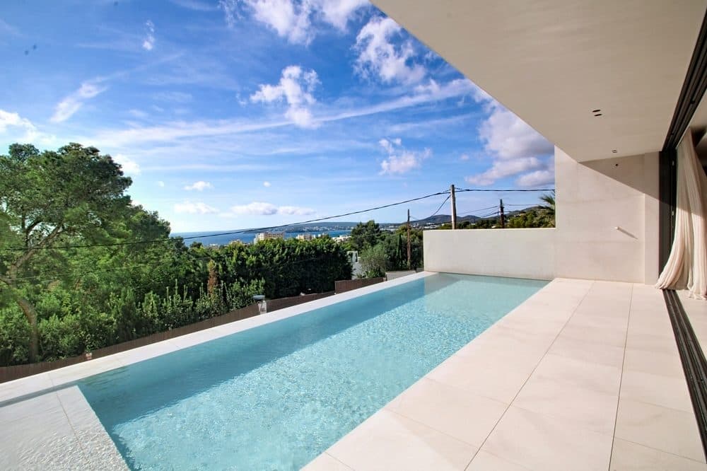 PORTALS: READY-TO-MOVE-IN LUXURY NEW-BUILD VILLA IN THE HILLS 8