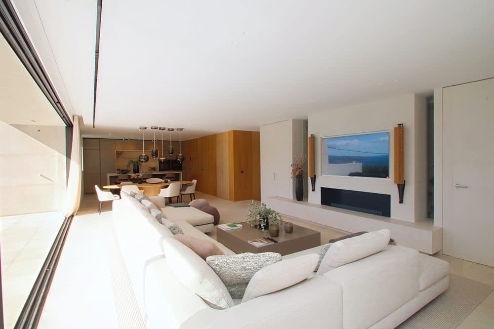 PORTALS: READY-TO-MOVE-IN LUXURY NEW-BUILD VILLA IN THE HILLS 16