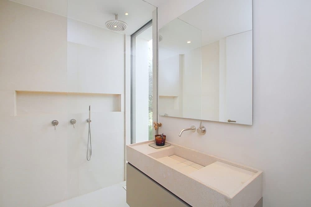 PORTALS: READY-TO-MOVE-IN LUXURY NEW-BUILD VILLA IN THE HILLS 25