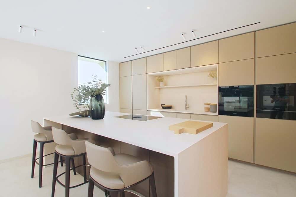 PORTALS: READY-TO-MOVE-IN LUXURY NEW-BUILD VILLA IN THE HILLS 10
