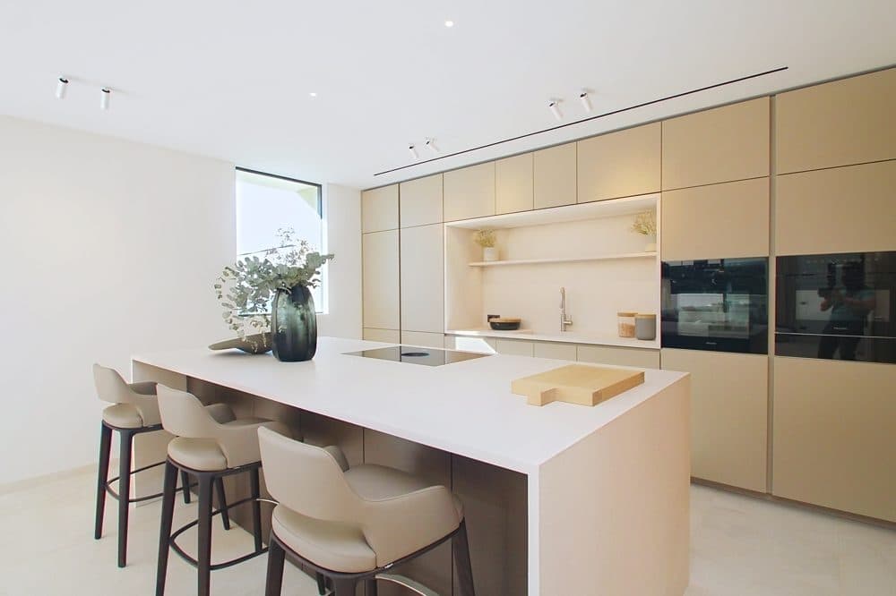 PORTALS: READY-TO-MOVE-IN LUXURY NEW-BUILD VILLA IN THE HILLS 10