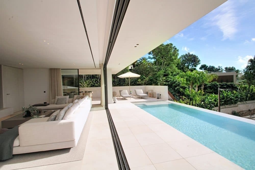 PORTALS: READY-TO-MOVE-IN LUXURY NEW-BUILD VILLA IN THE HILLS 14