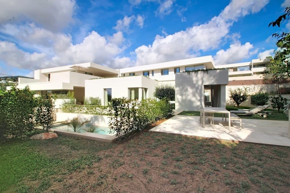 PORTALS: READY-TO-MOVE-IN LUXURY NEW-BUILD VILLA IN THE HILLS 3