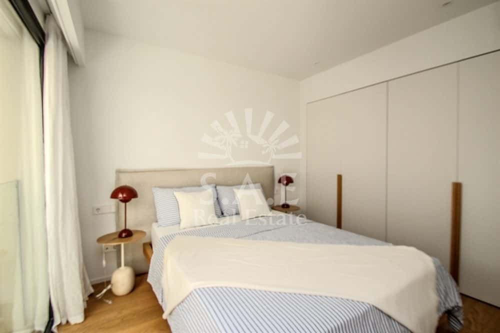PASEO MARITIMO: EXCLUSIVE NEW FLAT DIRECTLY ON THE PASEO MARITIMO 13