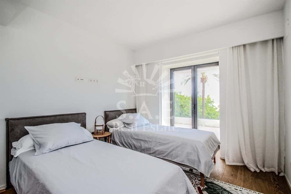 PASEO MARITIMO: EXCLUSIVE NEW FLAT DIRECTLY ON THE PASEO MARITIMO 10