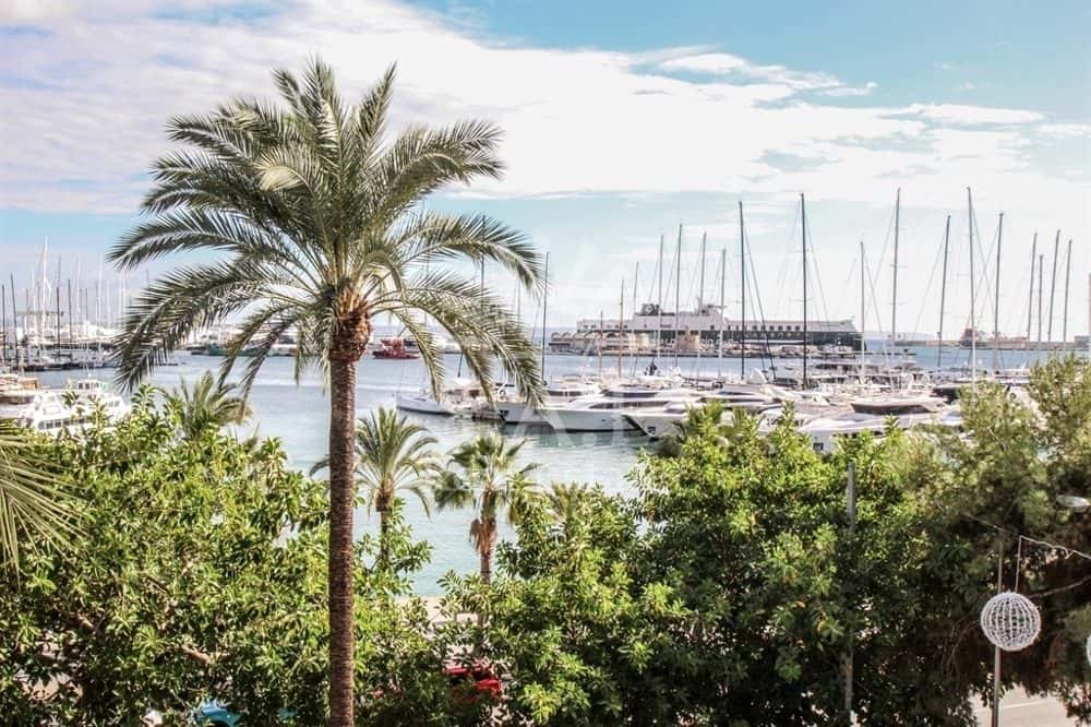 PASEO MARITIMO: EXCLUSIVE NEW FLAT DIRECTLY ON THE PASEO MARITIMO 3