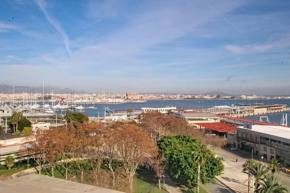 PALMA: UNIQUE LUXURY PENTHOUSE AT SPAIN’S MOST EXCLUSIVE MARINA 29