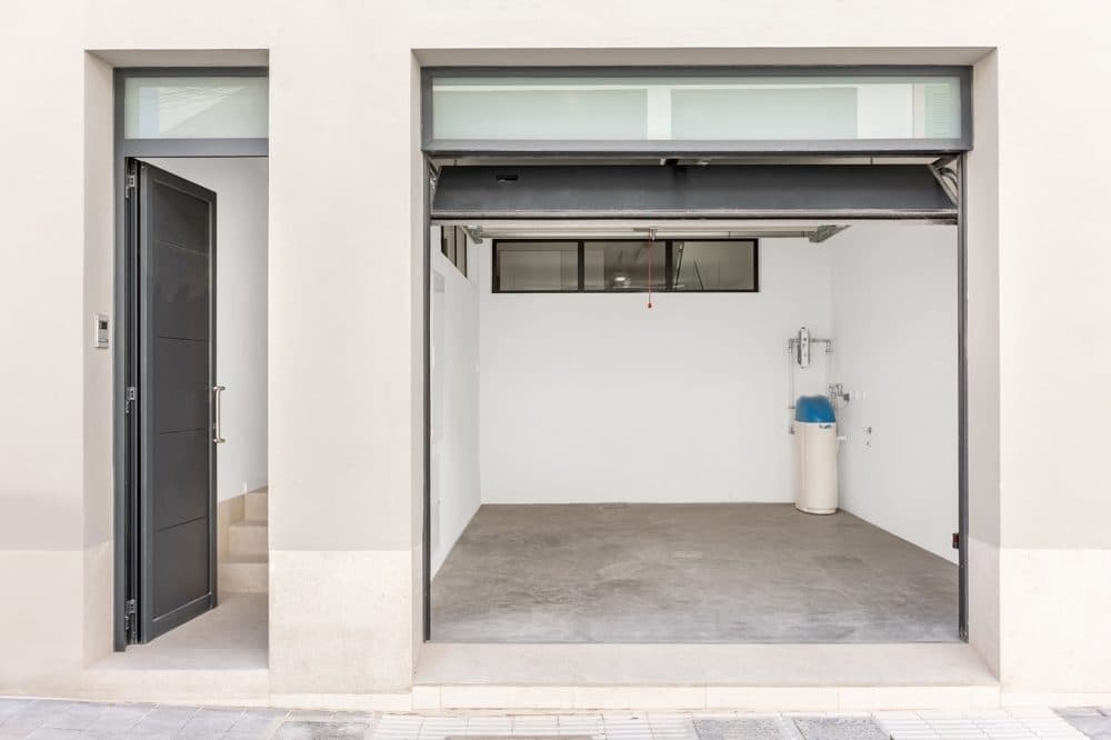PORTIXOL: MOVE-IN-READY TOWNHOUSE NEAR THE SEA 10