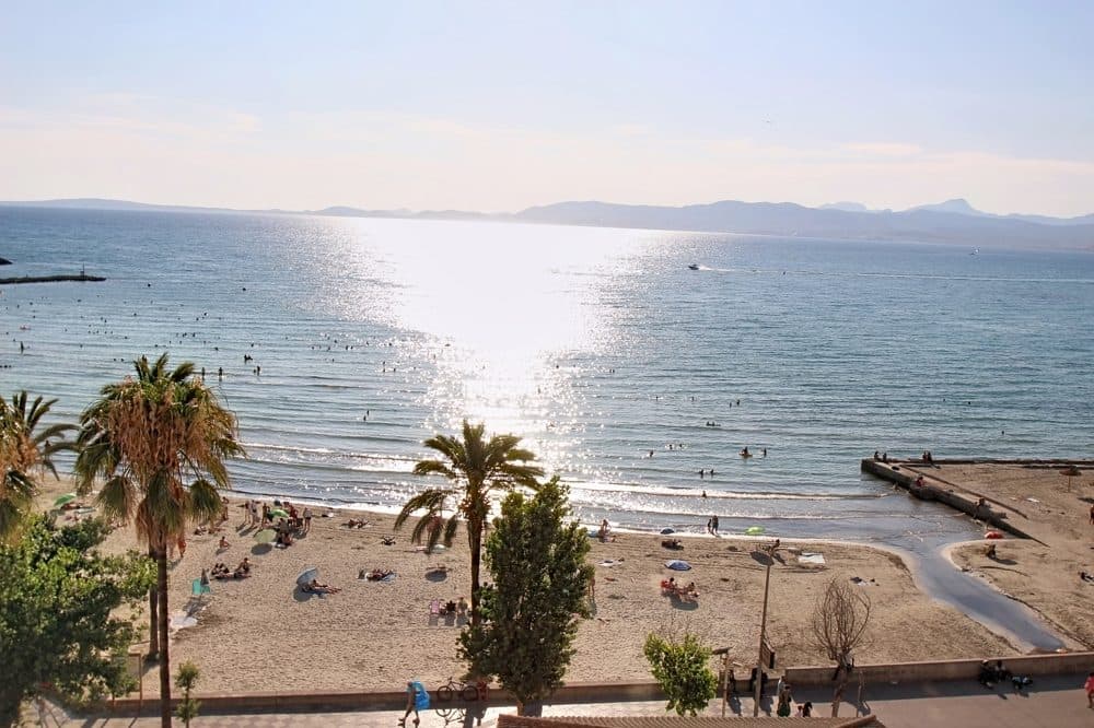 ARENAL: MODERNE WOHNUNG MIT MEERBLICK NUR 50 METER VOM STRAND ENTFERNT 1