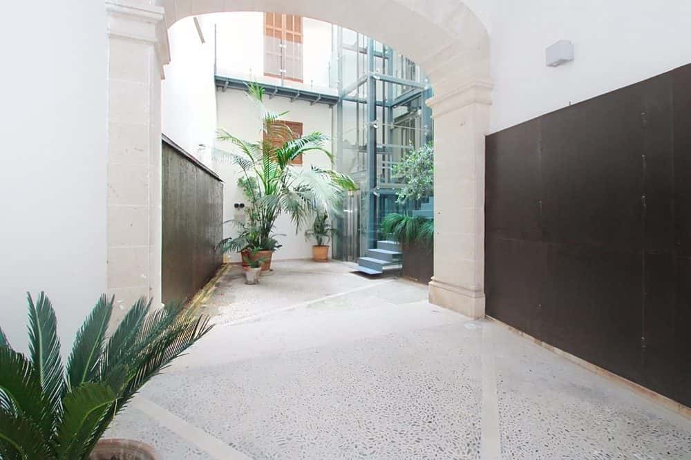 PALMA: EXCLUSIVE DUPLEX LOFT WITH HISTORIC CHARACTER IN THE HEART OF THE OLD TOWN