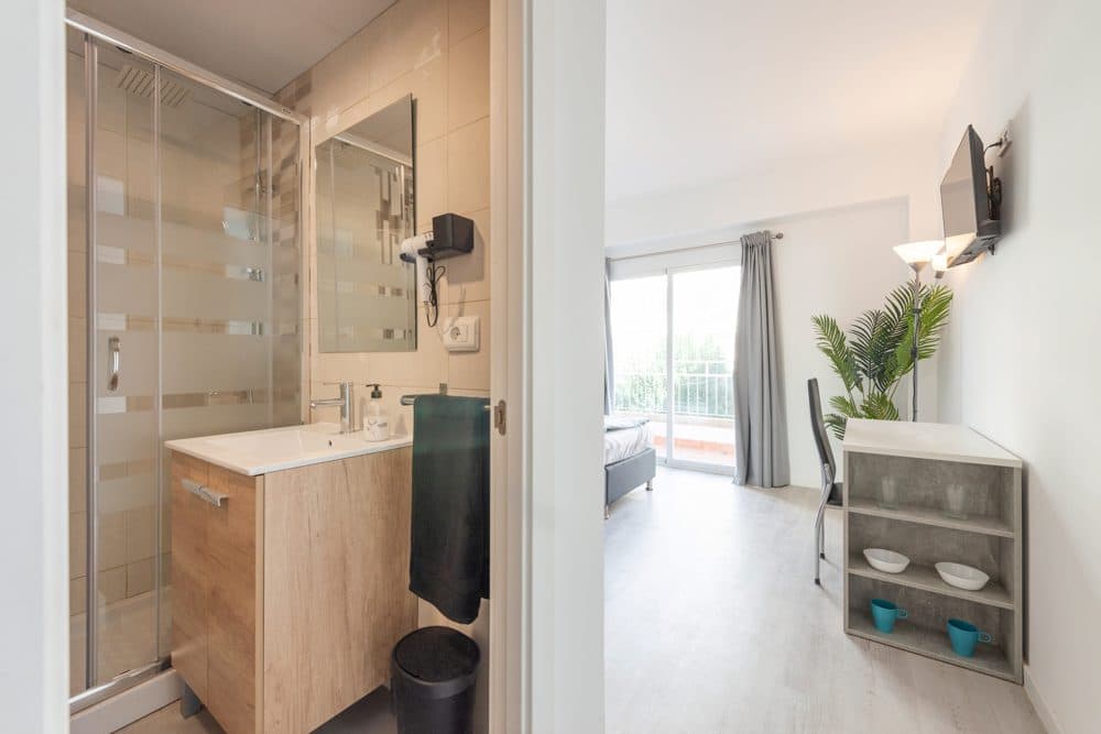 HOSTEL COM CAFETARIA EM EL ARENAL 6