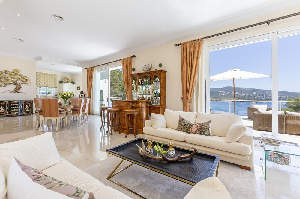 PALMANOVA: DREAM VILLA ON THE FIRST SEA LINE 29