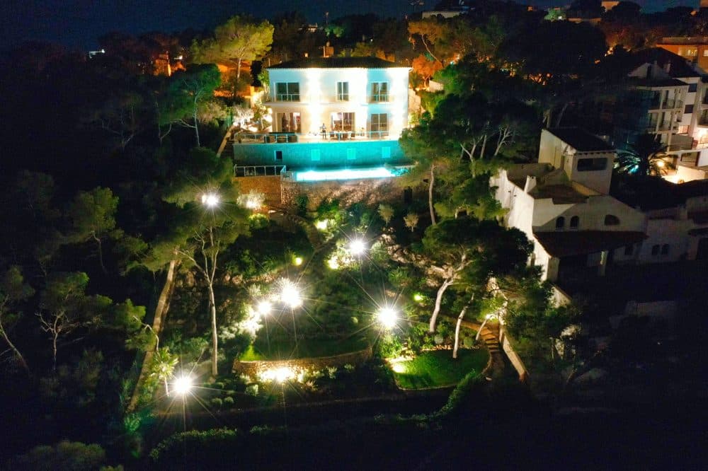 PALMANOVA: DREAM VILLA ON THE FIRST SEA LINE 8