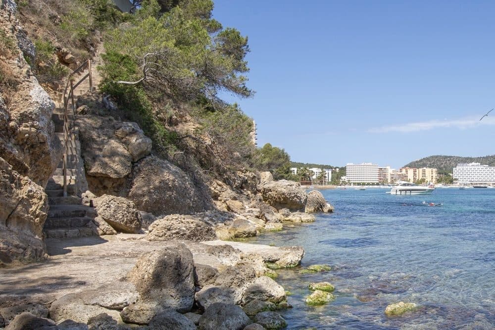 PALMANOVA: DREAM VILLA ON THE FIRST SEA LINE 12