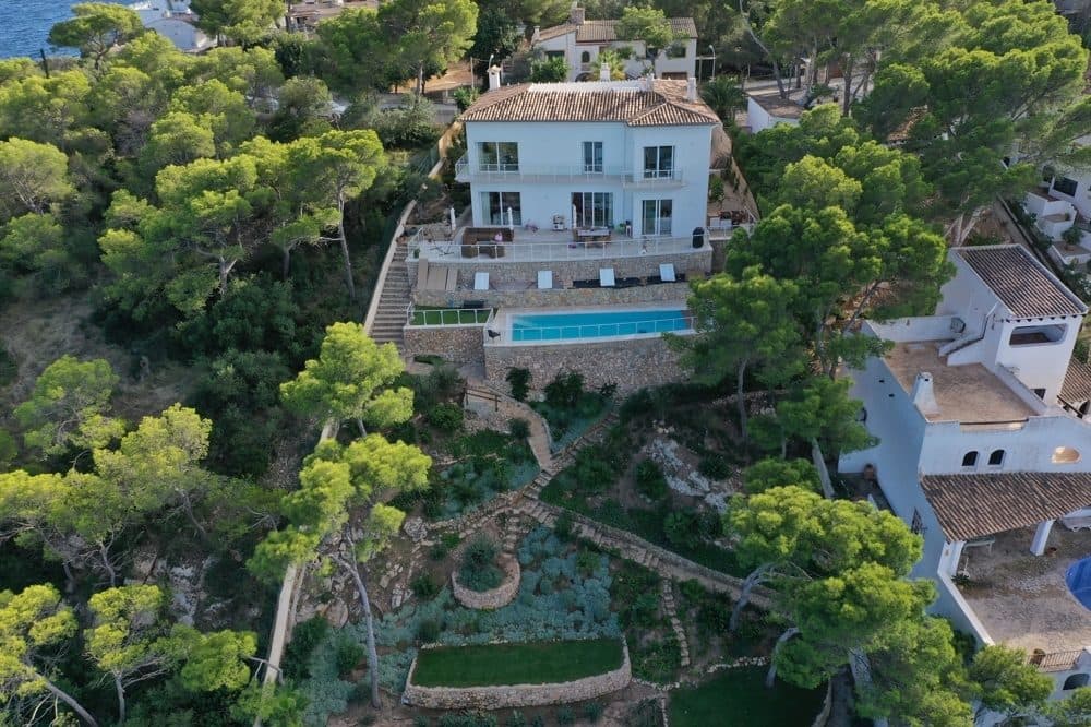 PALMANOVA: DREAM VILLA ON THE FIRST SEA LINE 10
