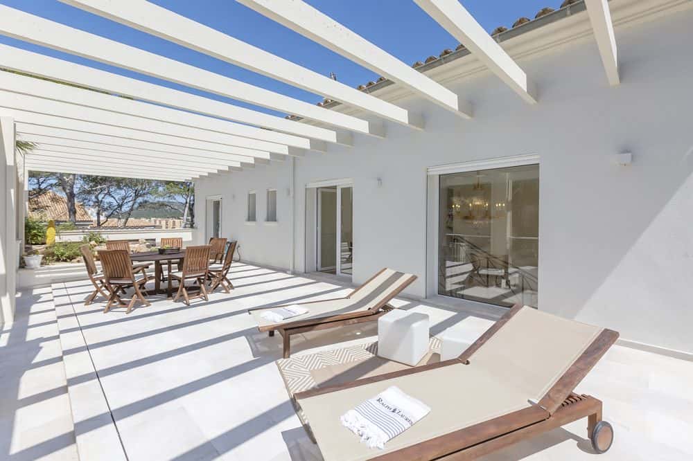PALMANOVA: DREAM VILLA ON THE FIRST SEA LINE 17