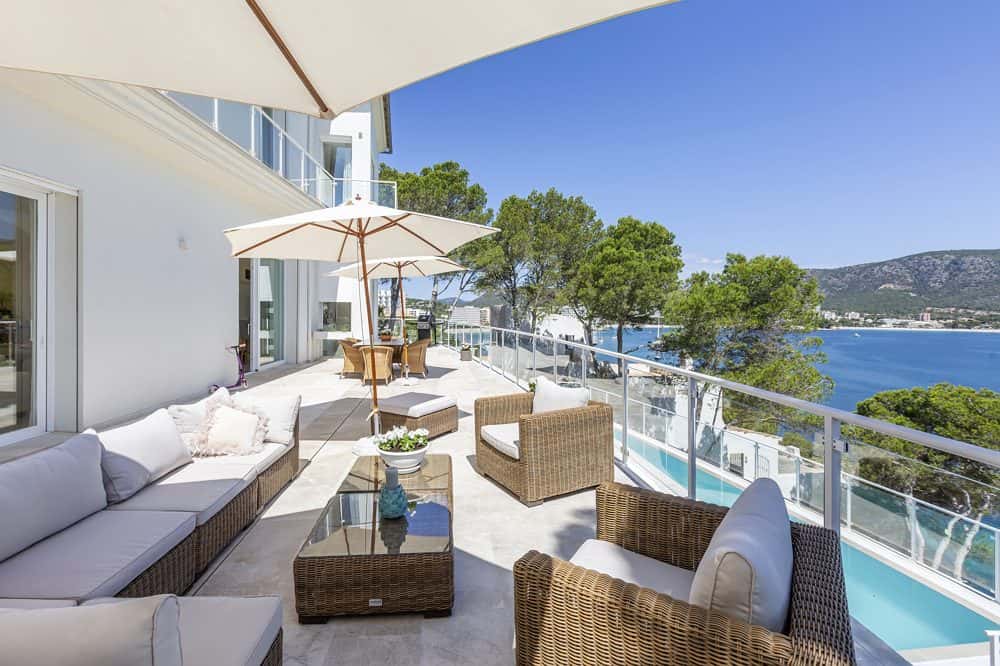PALMANOVA: DREAM VILLA ON THE FIRST SEA LINE 24