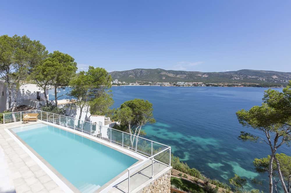 PALMANOVA: DREAM VILLA ON THE FIRST SEA LINE 14