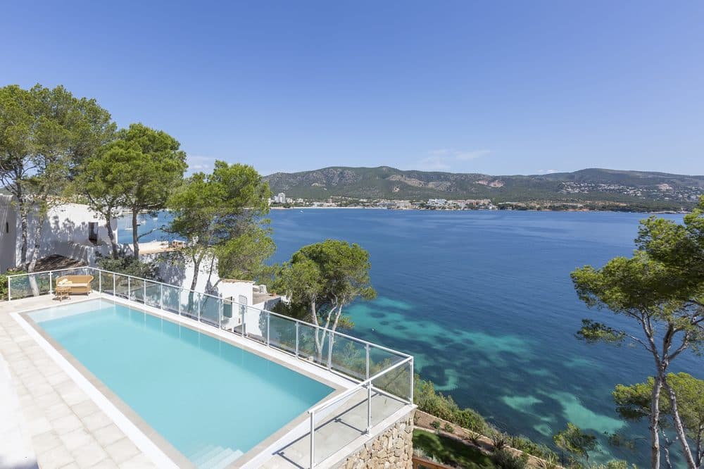 PALMANOVA: DREAM VILLA ON THE FIRST SEA LINE 14