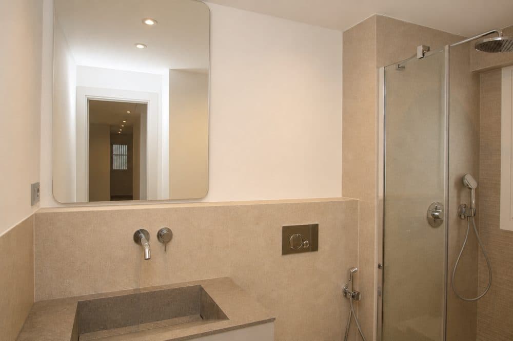 PUERTO PORTALS: RENOVATED APARTMENT IN AN EXCLUSIVE LOCATION 12