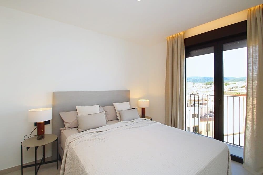 PALMA: EXCLUSIVE LUXURY PENTHOUSES WITH MOUNTAIN VIEWS IN SANTA CATALINA 9