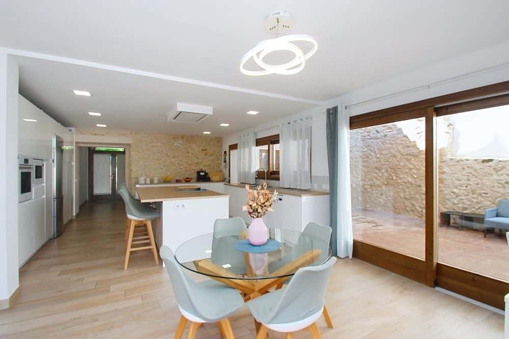 MONTUÏRI: MODERN TOWNHOUSE WITH POOL 13